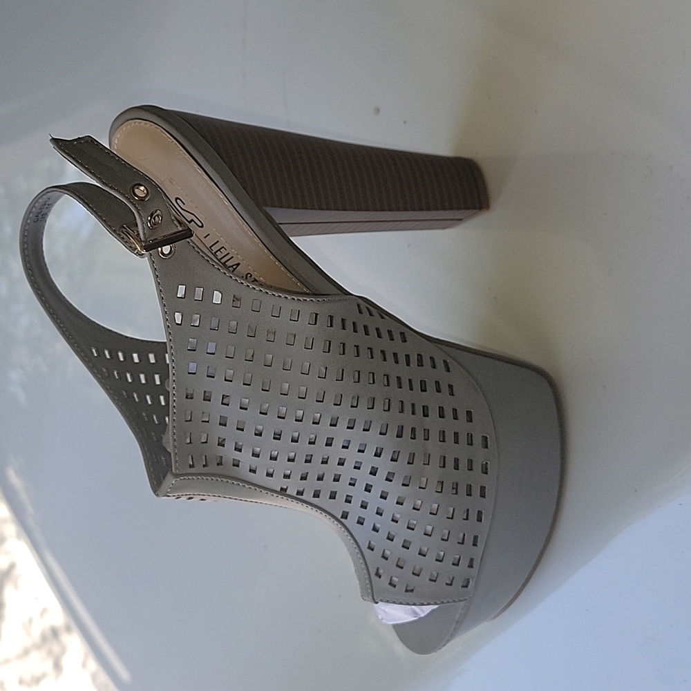 Shoes - Picture 2 of 2